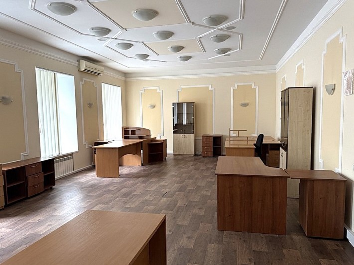 БЕЗ% Оренда офісу 98 м2, вул. Мазепи 10 А, метро Арсенальна, - фото 1