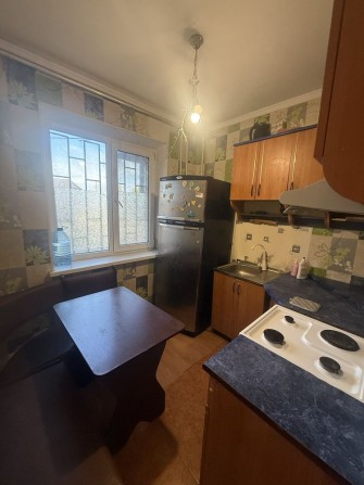 Продам 2-ком кв ул Красноармейская+ гараж - фото 1