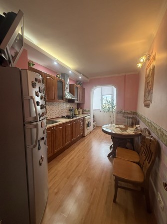 Продам 3-ком кв ул Победа - фото 1