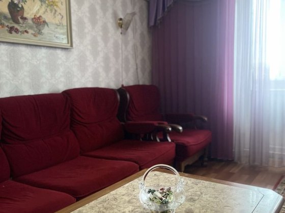 Трикімнатна з індивідуальним опаленням. 68кв.м.Васильків Васильков