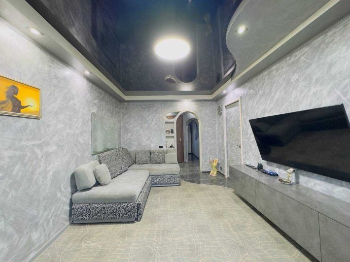 3 кімн., 3/5, ЧЕРЕМУШКИ-вул. Ціолковського. ІДЕАЛЬНА ДЛЯ РОДИНИ! - фото 1