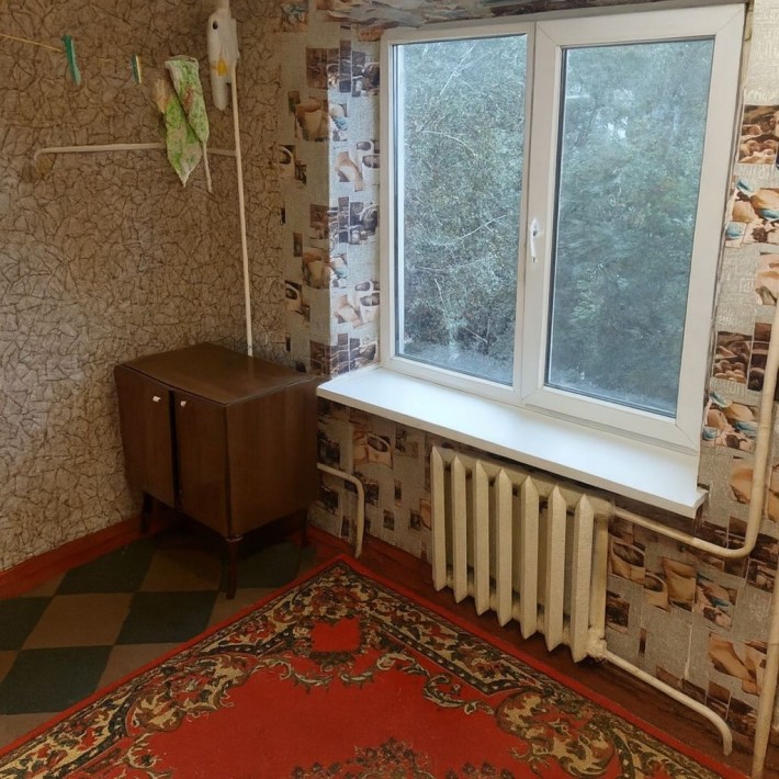 Продам двухкомнатную квартиру. Район "Украина" - фото 1