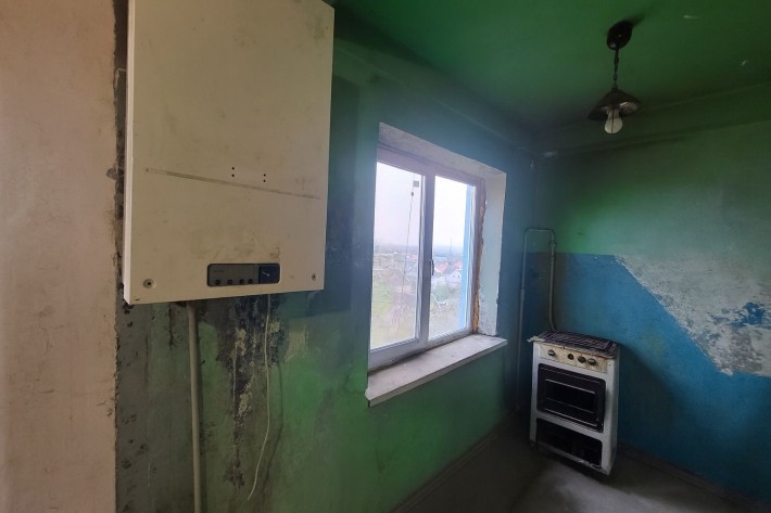 Продам однокомнатную квартиру под ремонт. - фото 1