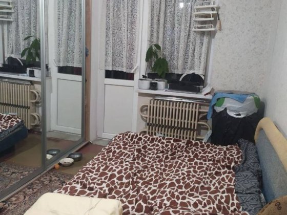 Продается 3-комнатная квартира на левом берегу 3 мкр Кам'янське