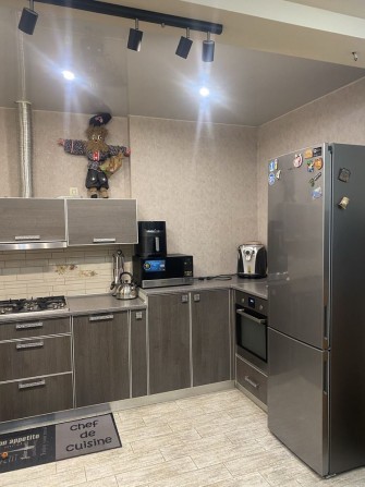 Продам  4х-комнатную квартиру с  мебелью - фото 1