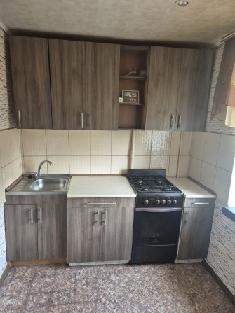 Продам 3-кімнатну квартиру на Черемушках - фото 1