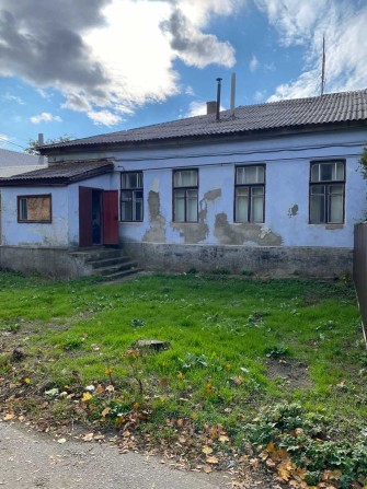 Продаж 2к квартири, центр міста. - фото 1