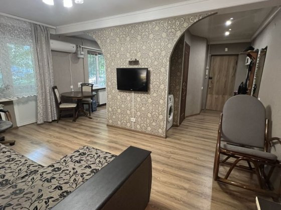 Є-відновлення Продам 3комнатную квартиру по проспектуВідродження(Sher) Кам'янське