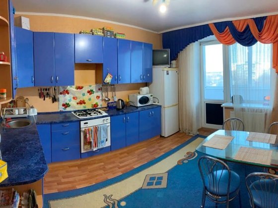 3-кімнатна, вул. Грушевського 9, м. Вишгород Вышгород