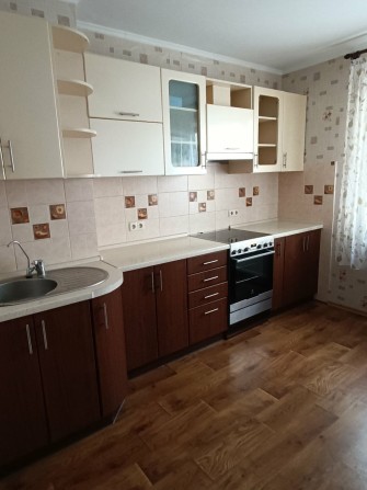 Квартира 2 кім. 72.3 кв.м. - фото 1