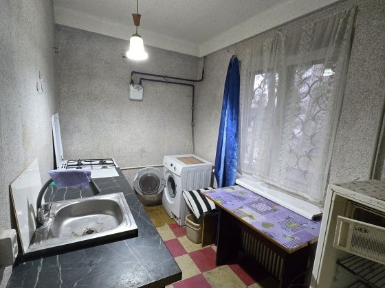 Продам 3-комнатную квартиру.V Кам'янське