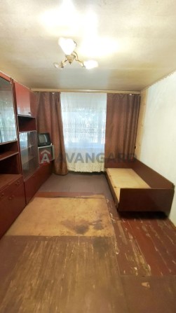 Продам 3 кімнатну квартиру проспект Відродження - фото 1