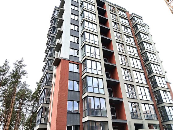 Квартира в Гостомелі з просторою кухнею під власний дизайн! Гостомель