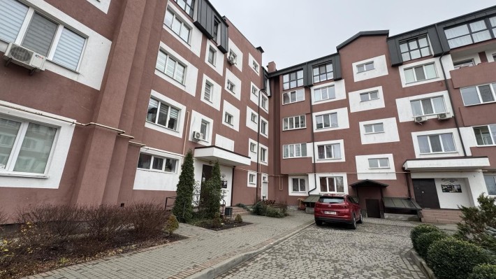 Квартира з ремонтом, балконом. Терміново. - фото 1