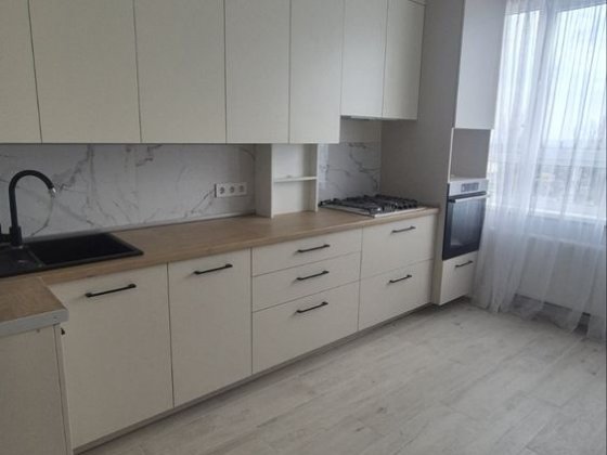 Однокімнатна квартира з ремонтом Гостомель