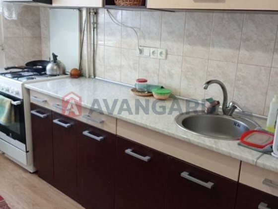 Продам 2 кімнатну квартиру в районі 10 школи Каменское