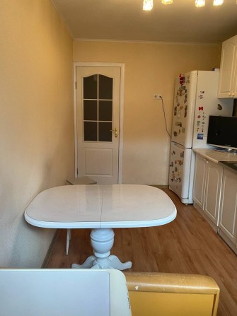 Продаж 4 кімн. квартири вул.Набережна 8 - фото 1