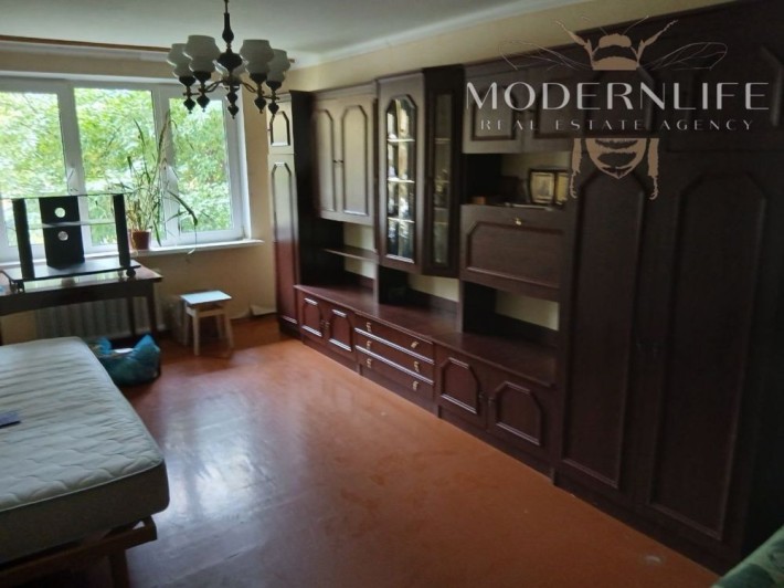 Продаж 3к квартири вул. Симоненка 7 м. Вишгород - фото 1