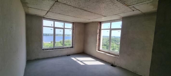 Продається простора світла квартира - фото 1