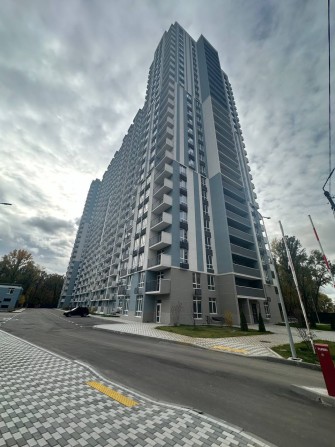 Продаж 2к квартири в ЖК Авеню42  біля метро Теремки Голосіївський район - фото 1