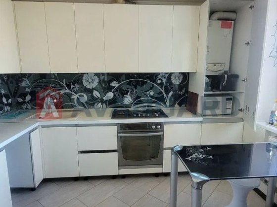 Продається затишна 4-кімнатна квартира з ремонтом та АГО! Лівий берег Каменское