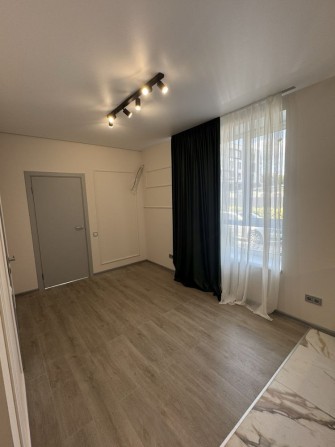 ВЕЛИКА 1к квартира з Новеньким Ремонтом за вигідною ціною! Держ.Програ - фото 1