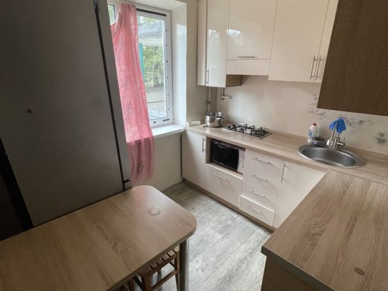 Затишна 2-кімнатна квартира в самому центрі Жовтих Вод! Жовті Води