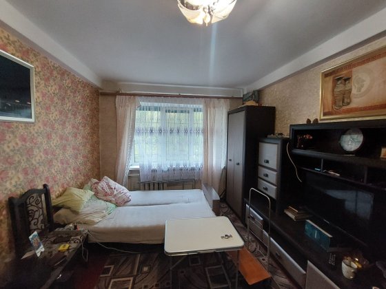 Продажа 2-квартиру "Черемушки " ул.Звенигородская Кам'янське