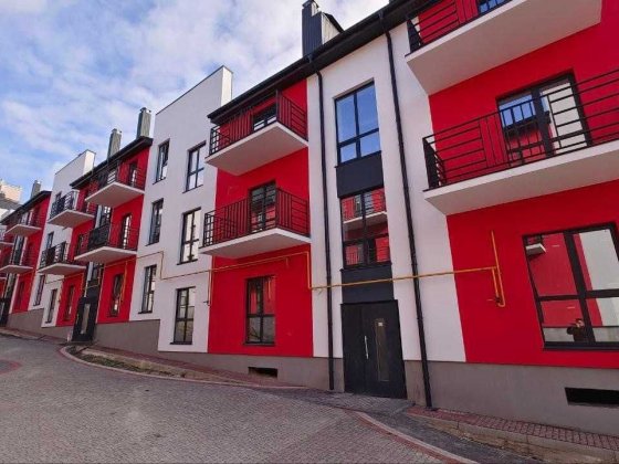 Продаж 1К квартири 43м2  готова до ремонтних робіт з документами Гостомель