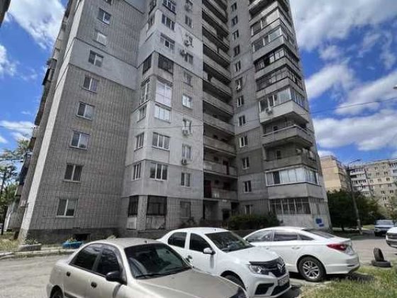 Продам 2 кімнатну квартиру! Лівий берег! Кам'янське