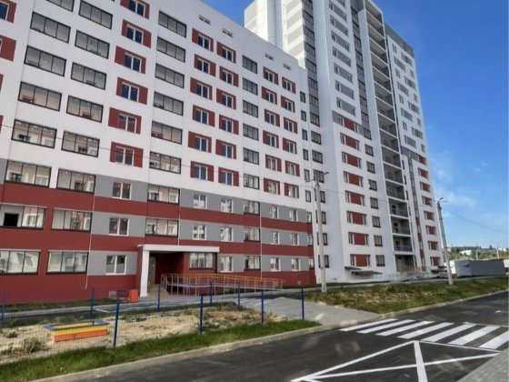 1-к квартира 44 кв.м. За сертификат. От владельца Ізюм