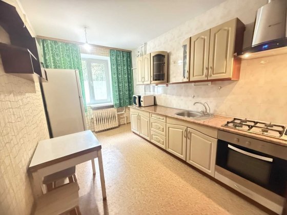 продам квартиру 2х комнатную с ремонтом возле моря Чорноморськ