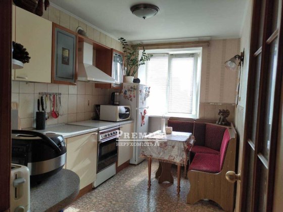Продається 4 к. квартира в центрі Чорноморська Чорноморськ