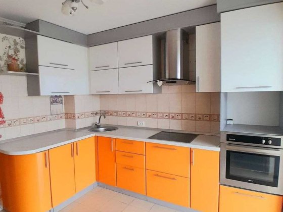 Продам хорошую квартиру хорошим людям