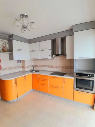 Продам хорошую квартиру хорошим людям - фото 1