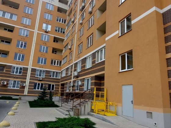 Продам 1кв 39м в новом доме Черноморск