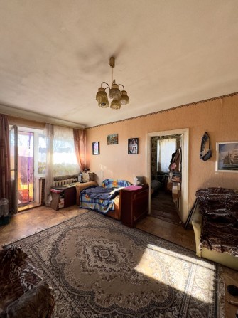 Двушка в центре под ремонт! - фото 1