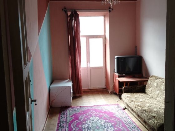 Продажа 2ком. квартиры.пр. Свободы. Сталинка. Красная линия. Рынок! Кам'янське