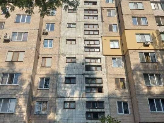 Однокімнатна квартира площею 35 кв.м, м. Кам'янське Кам'янське