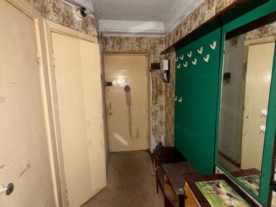 Продам двух кімнатну квартиру Каменское