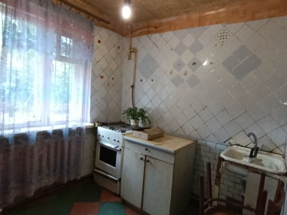 Продам 2 комнатную на Черёмушках Кам'янське