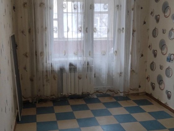 Продам квартиру в Каменском Кам'янське