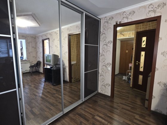 Двокімнатна квартира біля вокзалів Кам'янське