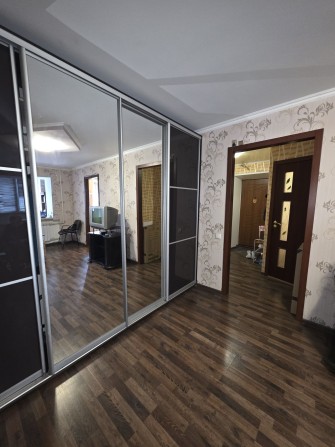 Двокімнатна квартира біля вокзалів - фото 1