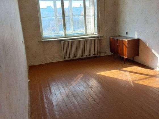 Продам 2-х кімн. квартиру у військовому містечку Каменец-Подольский