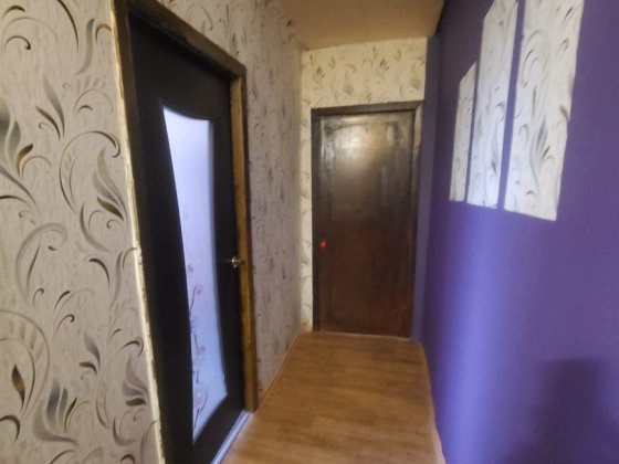 Продам 2 ком. квартиру Каменское