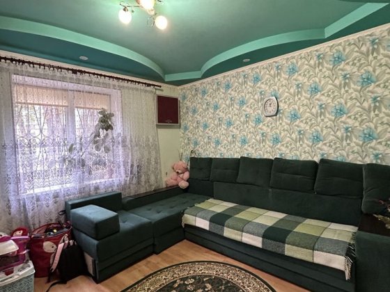 Продам 2 комнатную центр автономка газ Кам'янське