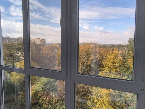 Продам 2-х кім.кв.мік.Жовтневий Каменец-Подольский