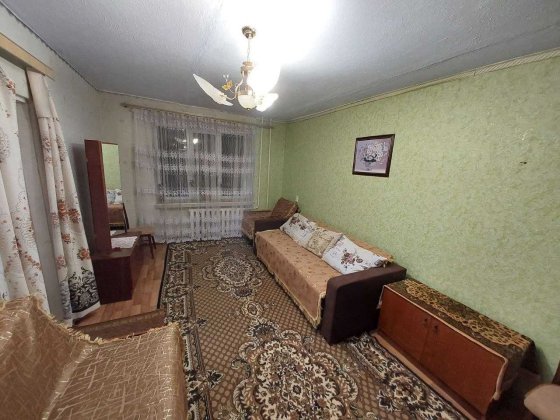 Продам Дві кімнати , район "Планоекономічний університет" Кам'янець-Подільський