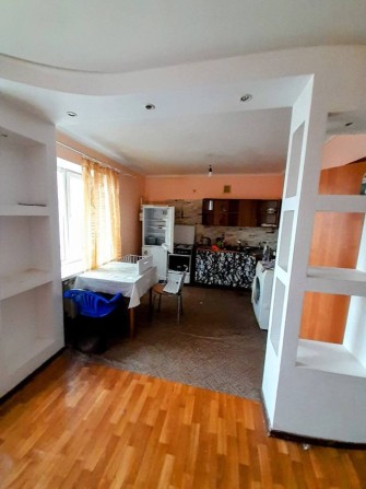 Продам 3 кімнатну квартиру - фото 1